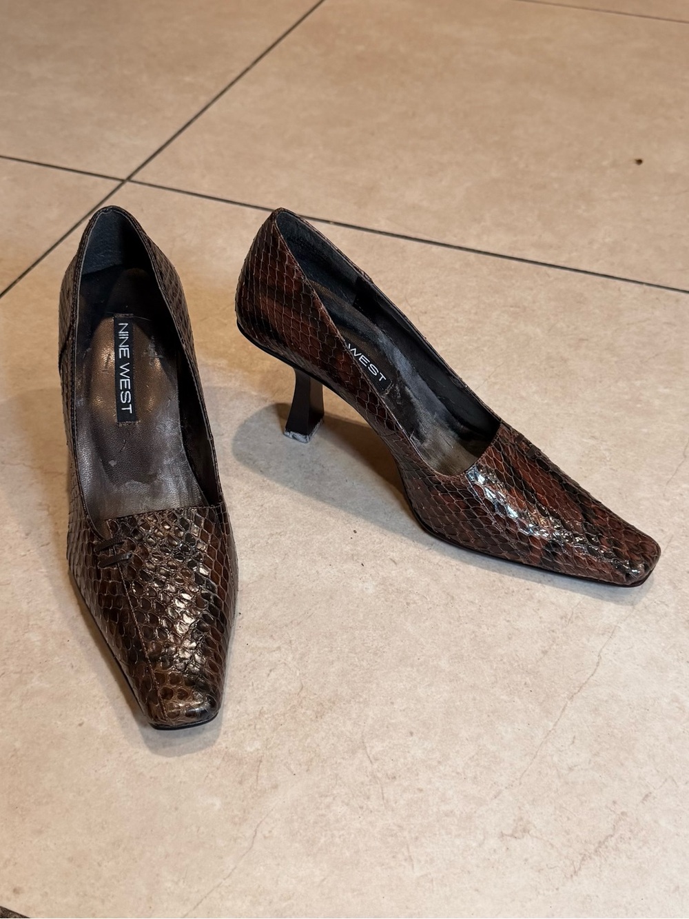 Vintage Nine West Brown Snakeskin Square Toe Y2K Kitten Heels